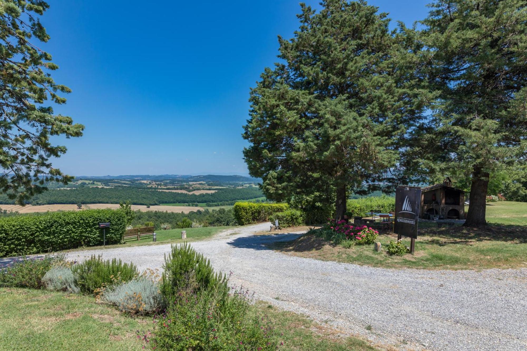 Agriturismo Spazzavento Palazzone Εξωτερικό φωτογραφία